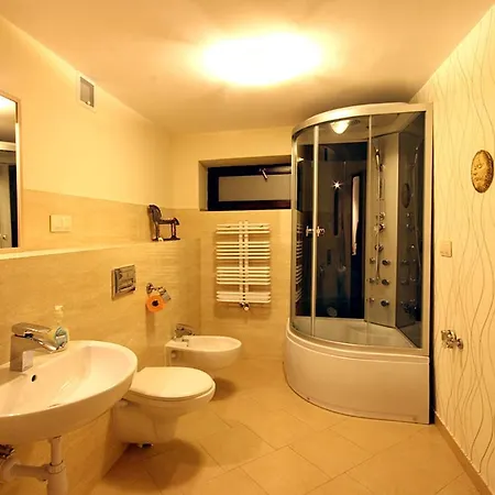 Villa Malinowe Wzgorza Gorki Wielkie